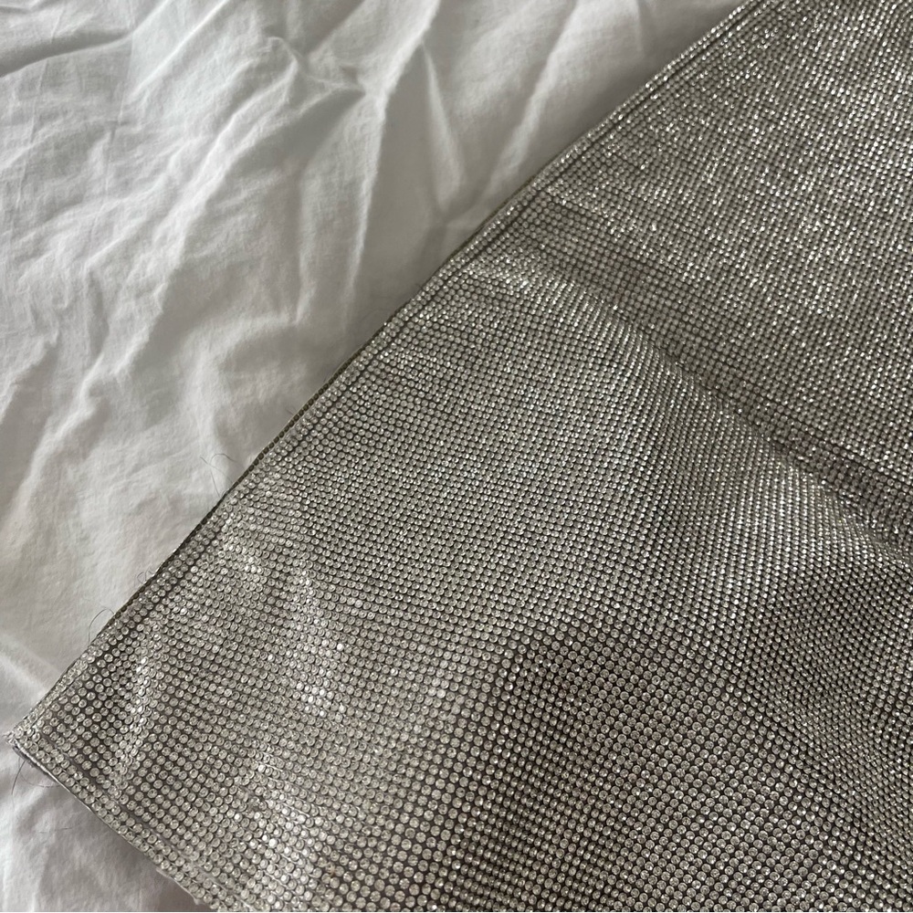 De Base Rhinestone Skirt - Picture 2 of 4